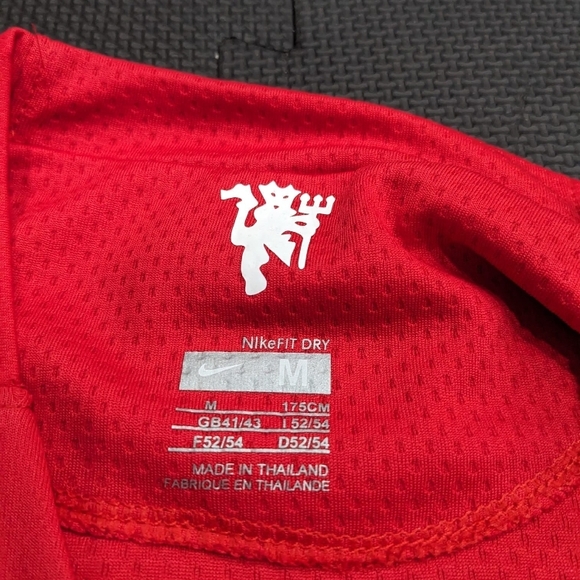 Manchester United 2008/09 Ronaldo #7 Adult Jersey - Picture 4 of 11